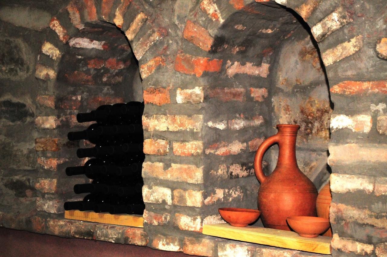 Shaloshvili'S Cellar Hotel Shilda Exterior photo