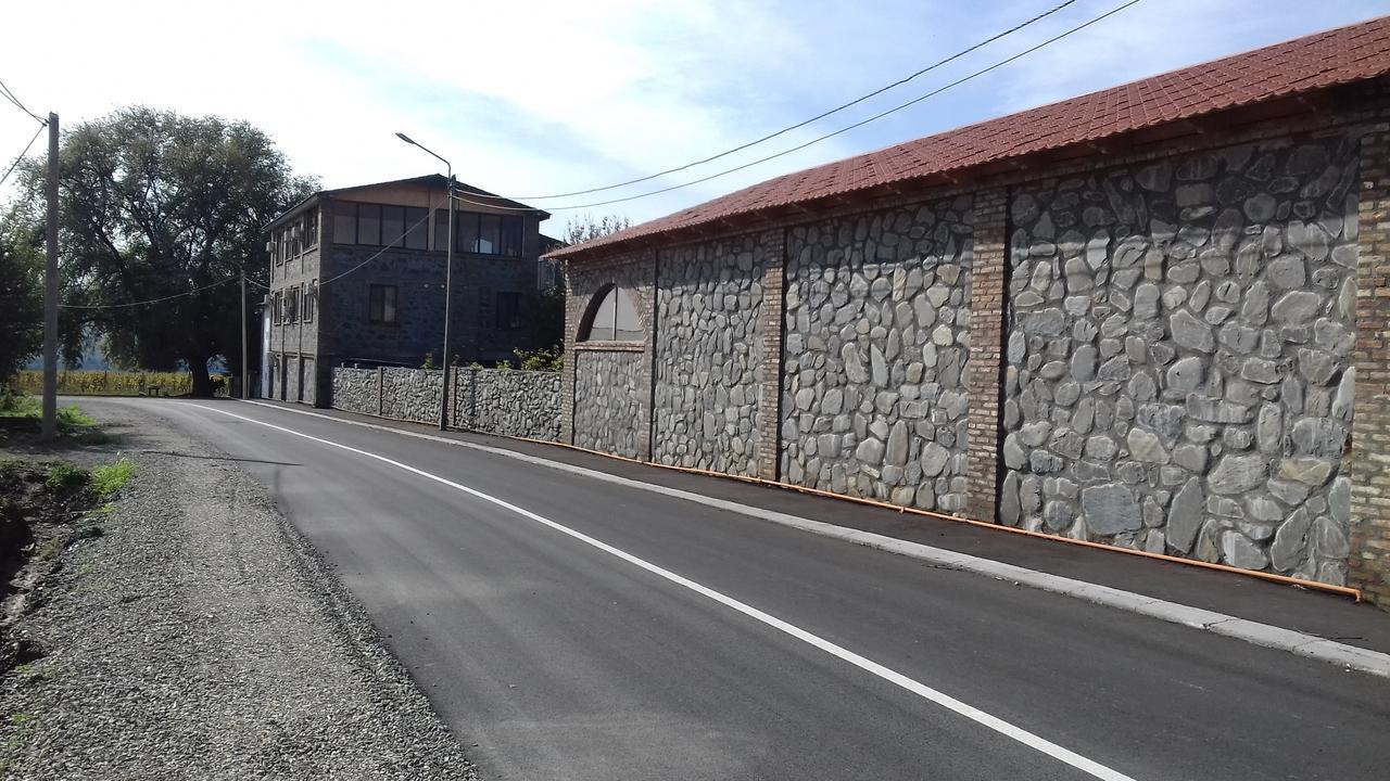 Shaloshvili'S Cellar Hotel Shilda Exterior photo